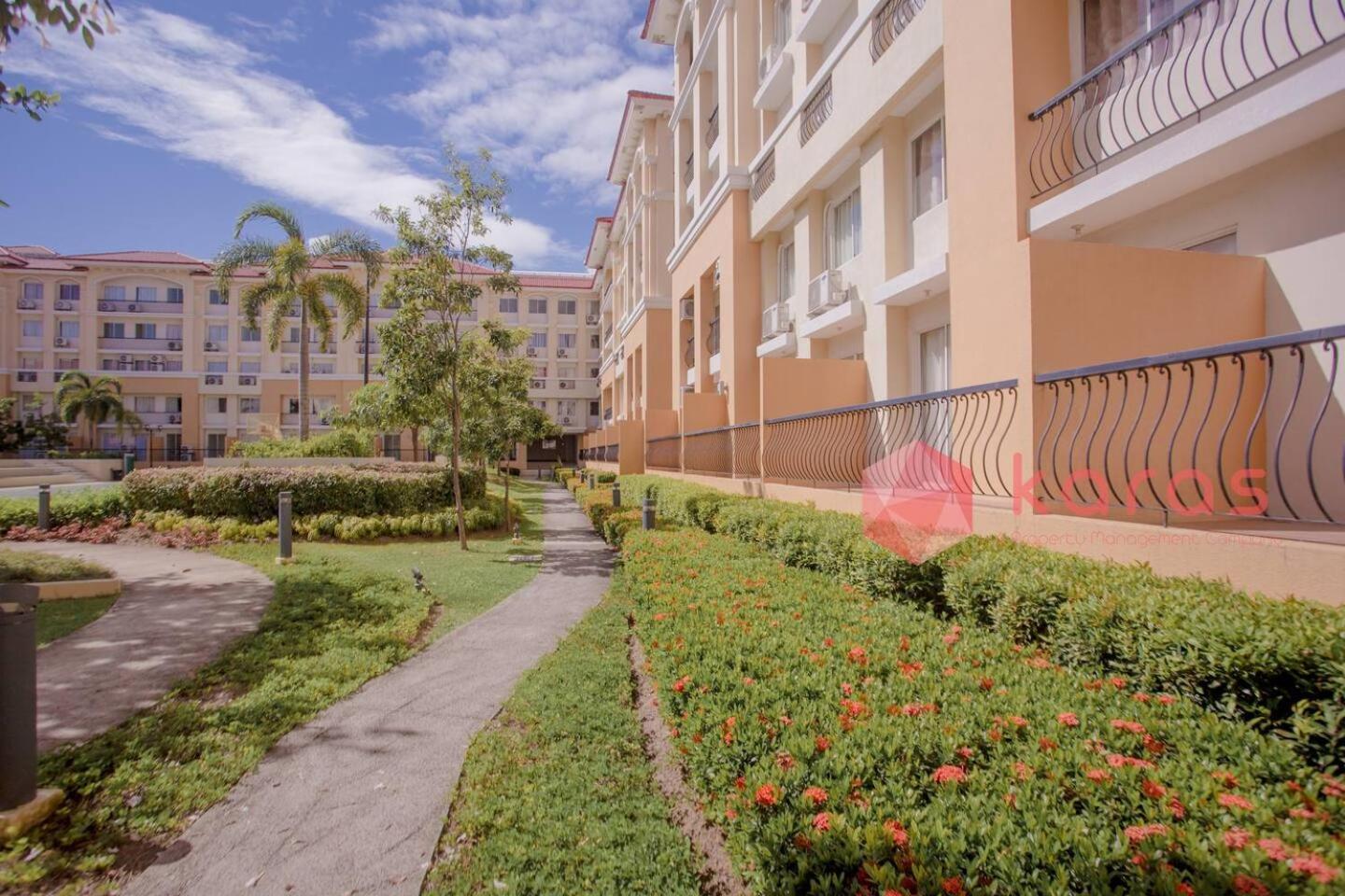 Kara'S Suite Cebu Stadt Exterior foto